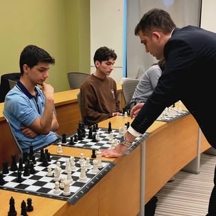 Orxan Abdulov coaching session